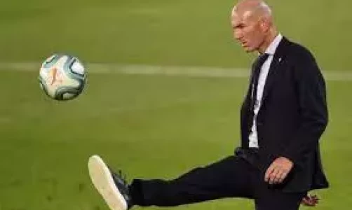 Зидан покинул пост главного тренера Реала, и другие новости футбола
