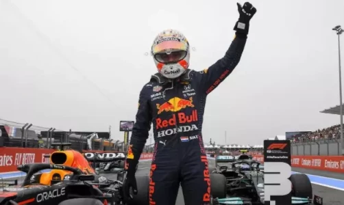 Гран-при Франции: Макс Ферстаппен опередил Льюиса Хэмилтона
