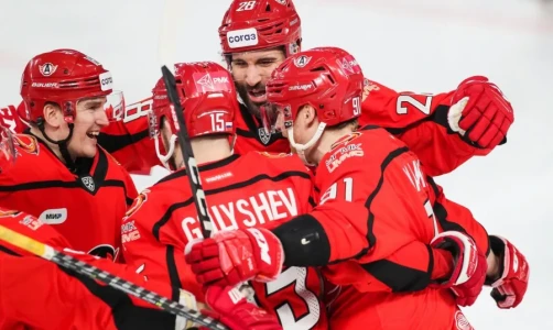 «Автомобилист» уверенно идет к играм плей-офф: серия побед и новый дом в Екатеринбурге