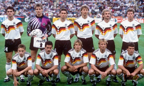 10 самых великих форм в истории Чемпионатов мира