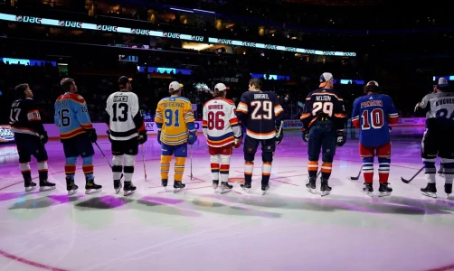 От проломленного черепа до неонового шоу: Как менялся Матч всех звезд НХЛ