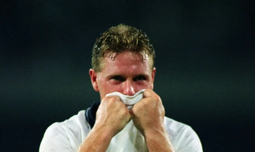 Слезы Газзы: Как одна желтая карточка на ЧМ-1990 навсегда изменила английский футбол