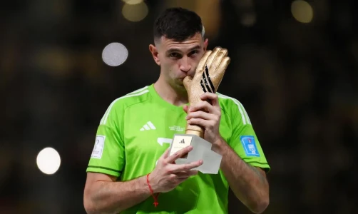 Мастера футбольной лотереи: Топ-7 вратарей, чьи сэйвы в сериях пенальти переписали историю Чемпионатов мира