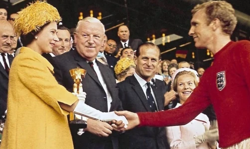 3 футболиста, получивших рыцарское звание от Королевы