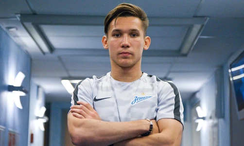 Топ-7 самых дорогих трансферов внутри РПЛ, обернувшихся провалом