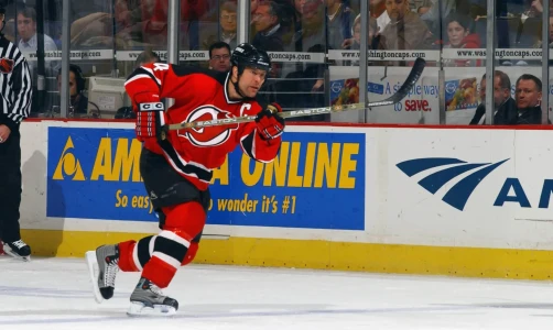 Культ силы и стратегия страха: Самые «грязные» коллективы в истории НХЛ