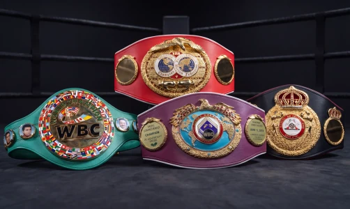 WBC, WBA, IBF, WBO: чем отличаются чемпионские пояса