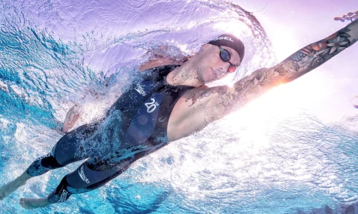 Эра костюмов в плавании: Speedo LZR Racer, рекорды и запрет FINA