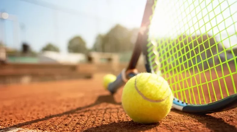 Как делать ставки на теннис по сетам школа букмекерская контора
